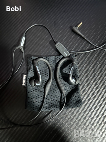 PHILIPS Слушалки с Микрофон Спорт Черени