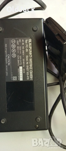 Продавам зарядно за камера Blaupunkt, снимка 2 - Камери - 53837993