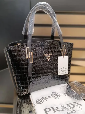 чанти prada, снимка 2 - Чанти - 50422416