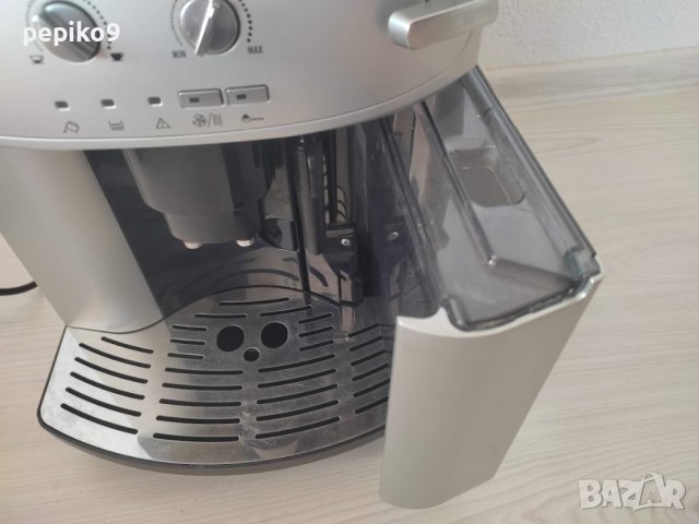 Продавам кафемашини внос от Германия робот пълен автомат DELONGHI KAFFE VENEZIA, снимка 6 - Кафемашини - 42156671