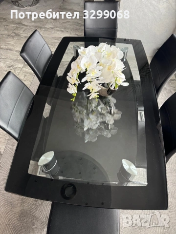 Стъклена трапезна маса, снимка 5 - Маси - 53219344