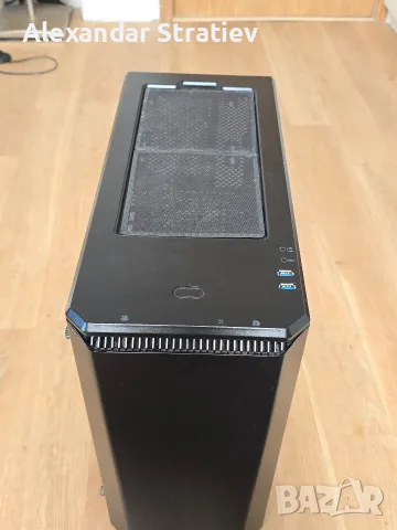 Компютърна кутия Phanteks Eclipse P400 + 3 вентилатора Corsair LL120 RGB c контролери, снимка 6 - Захранвания и кутии - 55779528