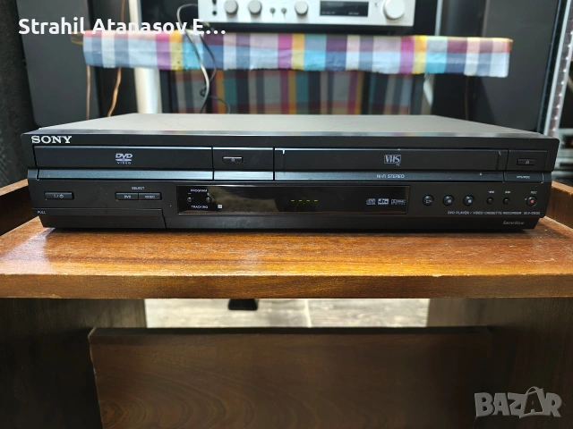 Sony SLV-D930 - DVD & VHS, снимка 4 - Плейъри, домашно кино, прожектори - 53597864