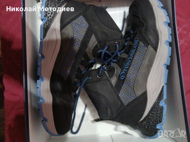 Много запазени обувки Т0М ТАILOR 42 номер , снимка 2 - Маратонки - 53076081