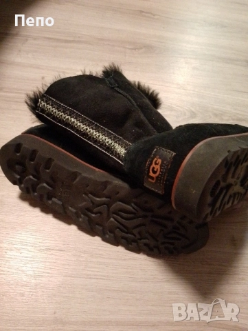 Тобуши UGG, снимка 2 - Дамски ботуши - 52266929