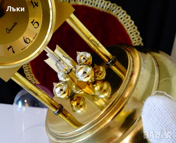 Немски настолен часовник с купол Trenkle. , снимка 5 - Антикварни и старинни предмети - 51800597