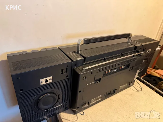 SHARP GF-700ZD Boombox, снимка 15 - Радиокасетофони, транзистори - 55861386