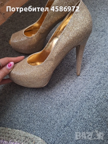 токчета , снимка 3 - Дамски обувки на ток - 53678134