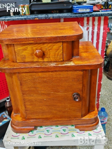 Нощно шкафче, снимка 2 - Шкафове - 53526777