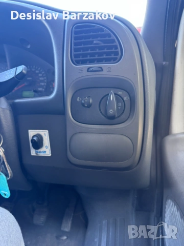 Форт Транзит  2,4 дизел, снимка 8 - Бусове и автобуси - 53643823