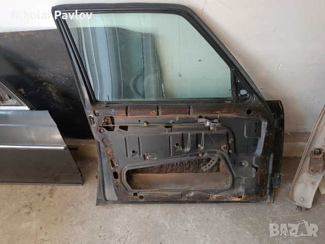 Врати за Мерцедес 123 , снимка 11 - Части - 51059486