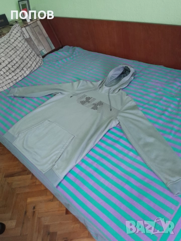 Оригинален Суитчър Under Armour-XL, снимка 3 - Спортни дрехи, екипи - 52919559