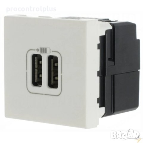 Продавам Контакт 2xUSB 1500mA 2М Бял Legrand Mosaic 45, снимка 1 - Други - 44387095