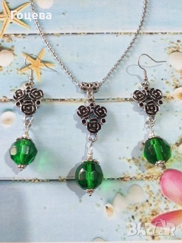  Разкошен комплект бижута във Викториански стил със зелени кристали и основа с рози в цвят сребро , снимка 5 - Бижутерийни комплекти - 33854593