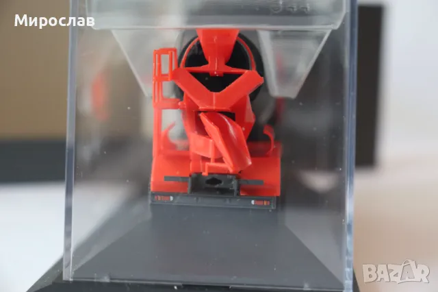 HERPA 1:87 H0 MERCEDES ACTROS КАМИОН БЕТОНОВОЗ МОДЕЛ, снимка 6 - Колекции - 50177395