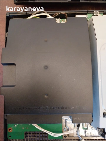 Playstation 3, снимка 4 - PlayStation конзоли - 53776757