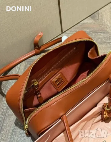 Miu Miu Belair Дамска чанта дамска чанта, кожа, снимка 6 - Чанти - 55930715
