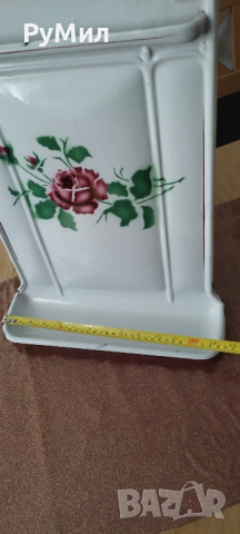 Емайлирана, стенна поставка/ закачалка за черпаци* Ретро* , снимка 4 - Антикварни и старинни предмети - 44648244