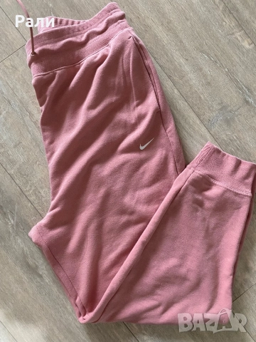 Дамско долнище Nike L, снимка 3 - Спортни екипи - 52418951