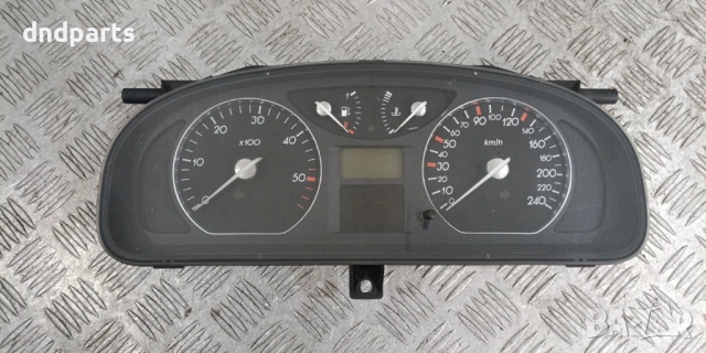 Километраж Renault Laguna 2001г.	