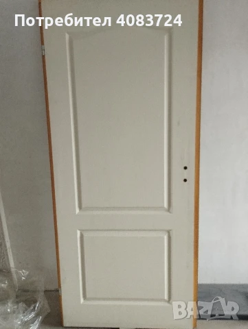 Чисто нова интериорна врата
