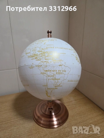 Чисто нов глобус Exerz 20cm в бяло и златисто, модел Metallic Golden World Globe. , снимка 2 - Други стоки за дома - 53743202