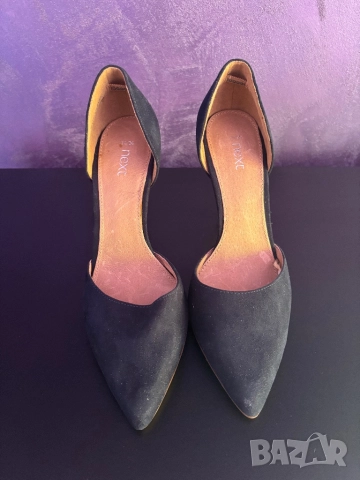 Next елегантно изрязани обувки на висок ток, тъмно сини, велур, 36.5, снимка 5 - Дамски обувки на ток - 52319646