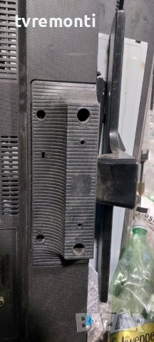 телевизор Samsung модел T28E310EW​ оригинална стойка, снимка 5 - Стойки, 3D очила, аксесоари - 42453762