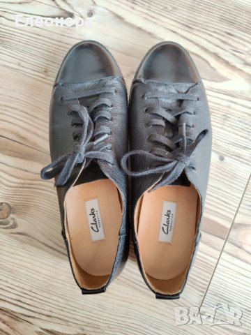 Дамски обувки Clarks 40 номер , снимка 3 - Дамски ежедневни обувки - 41926250