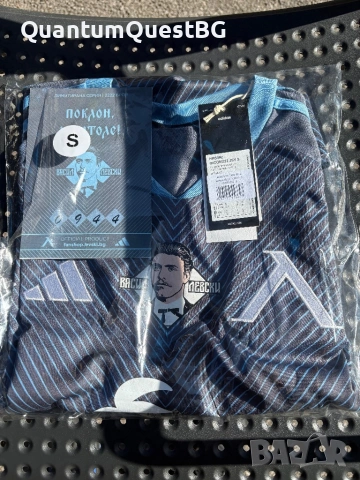 Лимитирана мъжка фланелка на Левски с лика на Апостола