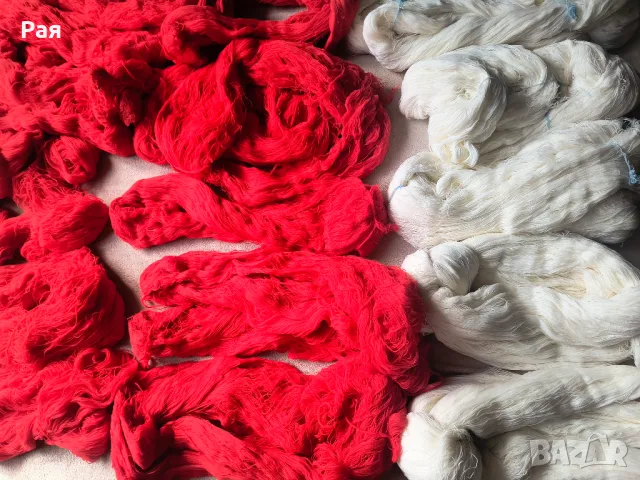 Прежда в бяло и червено , снимка 6 - Други - 49808929