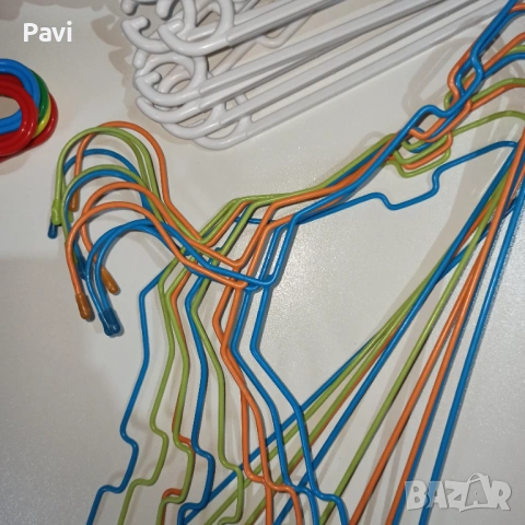 Детски закачалки 40 броя , снимка 2 - Други - 53385786