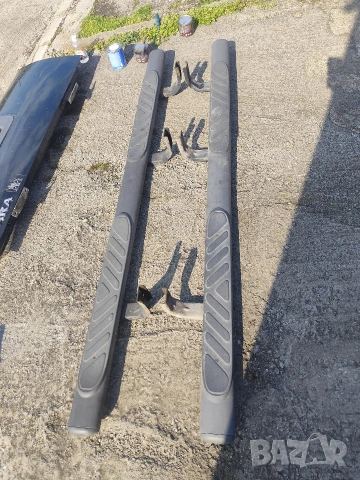 Степенки Nissan Navara ADVENTURE 4x4 -2.5dci-174кс-2006г