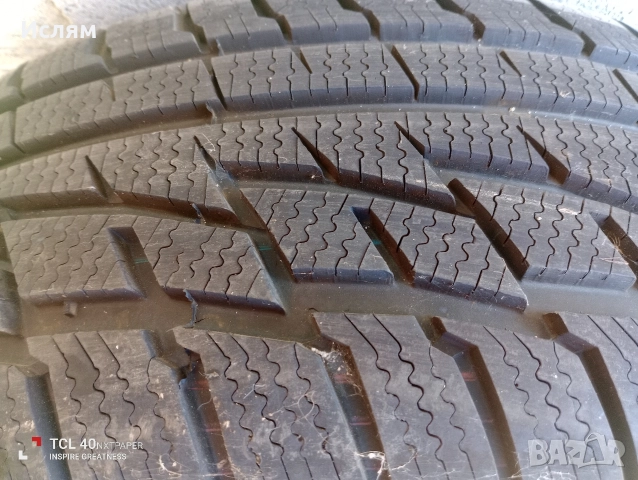 продава се , снимка 4 - Гуми и джанти - 52654780