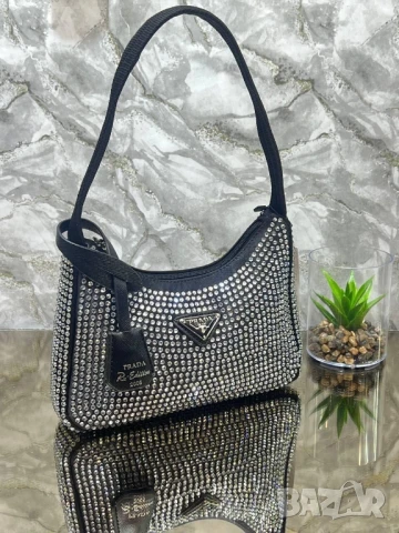 чанти PRADA ➡️ 20/10 CM✨
⭐️, снимка 8 - Чанти - 51024788