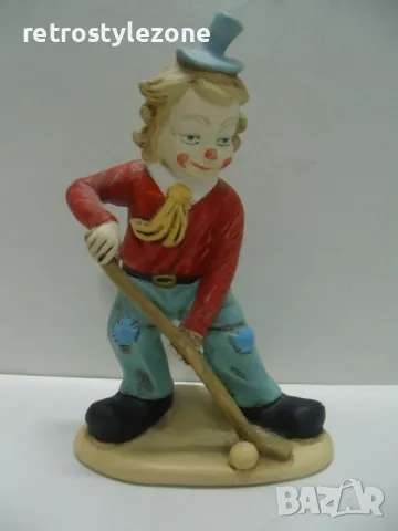 № 7782 стара порцеланова фигура - клоун   - размер - височина 16 см , основа 10 / 7 см 