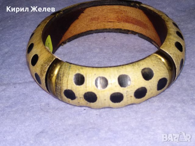 СТАРА ДЪРВЕНА РЯДКА РЪЧНА ИЗРАБОТКА РЕТРО ГРИВНА с БРОНЗОВИ ЕЛЕМЕНТИ 70011, снимка 7 - Антикварни и старинни предмети - 41202153