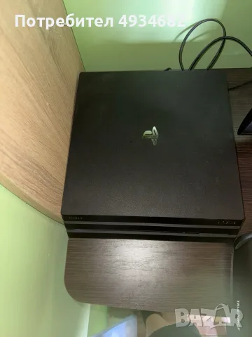 Продавам този PS4pro в много добро състояние!, снимка 4 - PlayStation конзоли - 55878771