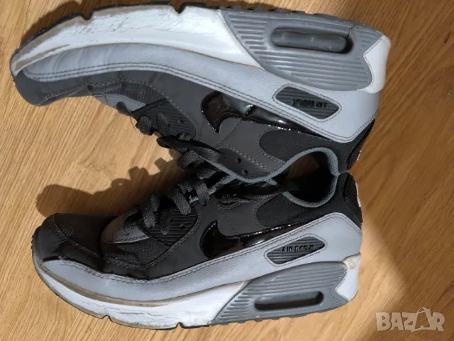 Nike Air max номер 36, снимка 2 - Маратонки - 33295306