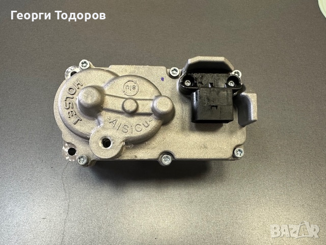 Електронни Актуатори за турбо на багери , камиони и рейсове