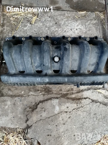 Всмукателен колектор бмв е39 520и 