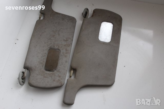 Сенник ляв десен комплект Хонда  црв 1 Honda CRV 1