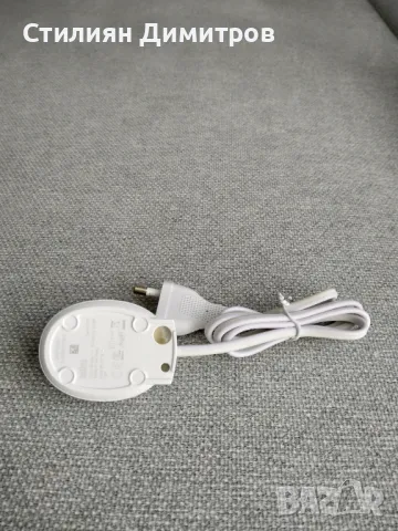 Зарядно/адаптер за четка Oral-B, снимка 3 - Други - 49432210