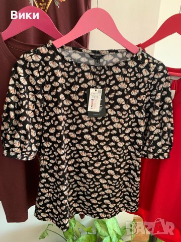 Дамска блуза в размер XS, снимка 1 - Тениски - 41285054