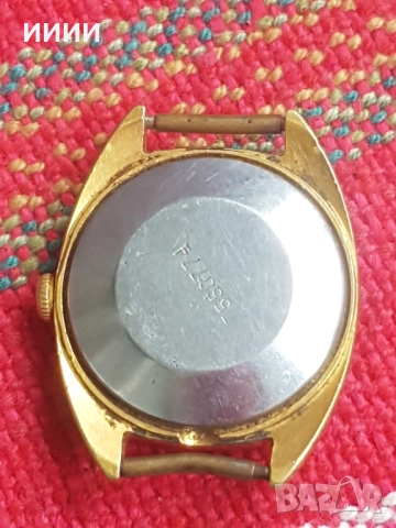 Позлатен мъжки часовник Заря, снимка 2 - Антикварни и старинни предмети - 53291536