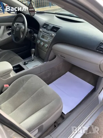 Toyota Camry 2.4 , снимка 6 - Автомобили и джипове - 47626199