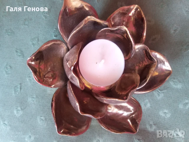 Гипсов свещеник 