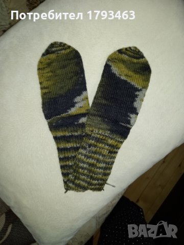 Ръчно плетени детски чорапи 75% вълна, снимка 1 - Чорапи - 38702978