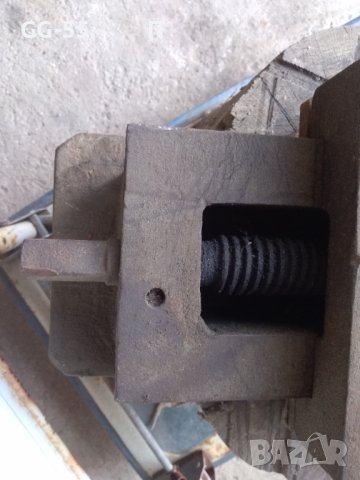 Менгеме за фреза или бормашина , снимка 4 - Бормашини - 42677160