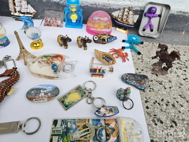 магнитчета,ключодържатели ,сувенири от света, снимка 5 - Колекции - 48637500